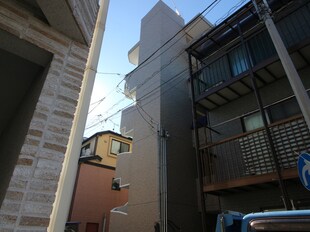 コンフィア神奈川新町の物件外観写真